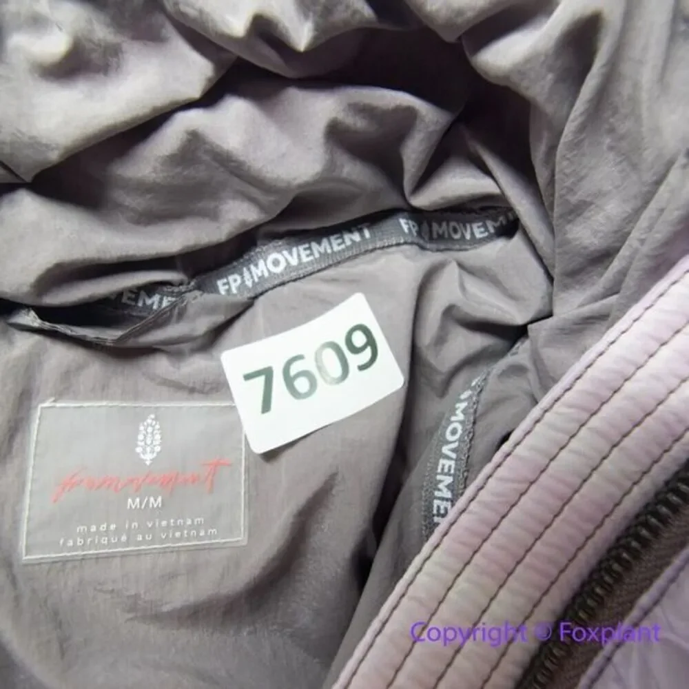 New! Free People Movement In A Bubble Shine Jacket,‎ size M